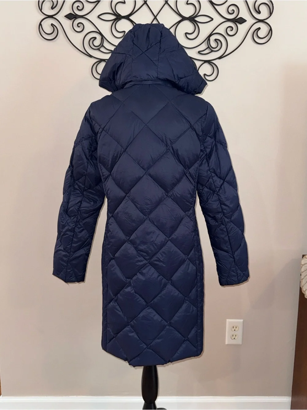 Michael Kors Navy Blue quilted Puffer Packable Down filled Trench jacket, sz S